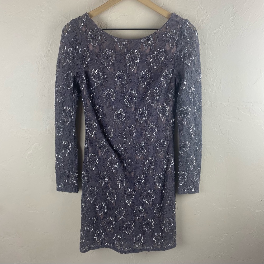 Aidan Mattox Gray Embellished Sequin Short Cocktail Dress Long Sleeve Size 4 Y2K
